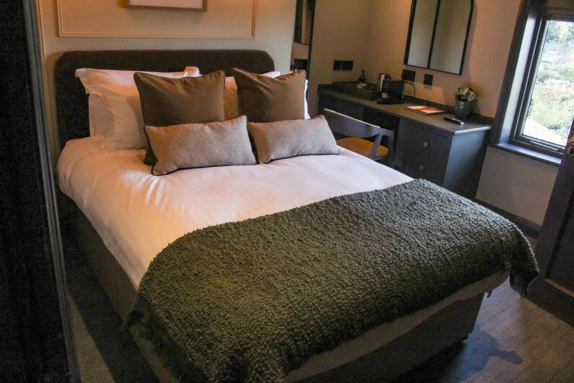 The Wheatley Arms Otel Ilkley Dış mekan fotoğraf